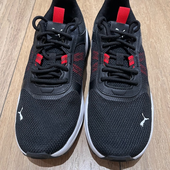 Puma Sneaker - Picture 2 of 5